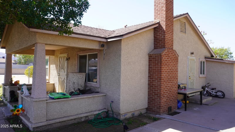 6212 12th St, Phoenix, AZ 85042