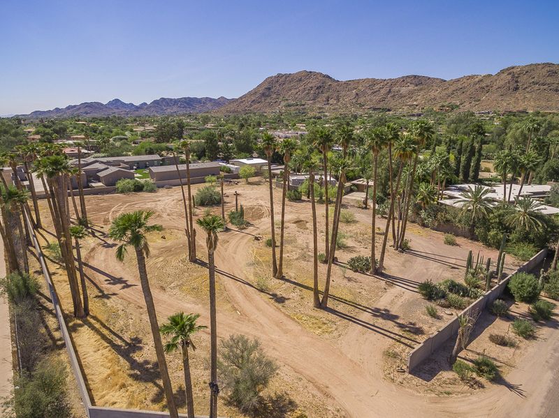 6212 E Lincoln Dr, Paradise Valley, AZ 85253