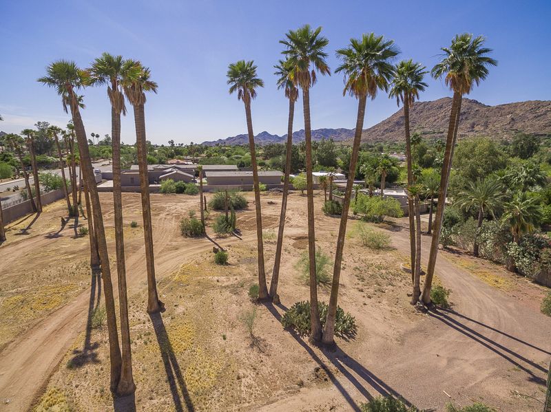 6212 E Lincoln Dr, Paradise Valley, AZ 85253