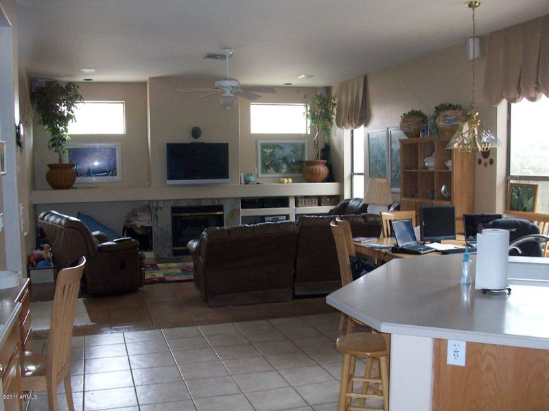 6212 W Mcrae Way, Glendale, AZ 85308