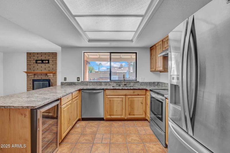 6213 Corrine Dr, Glendale, AZ 85304