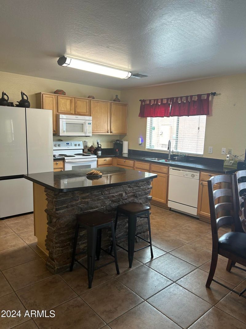 6213 S 31st Dr, Phoenix, AZ 85041