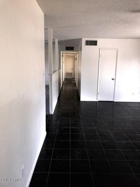 6213 W Earll Dr, Phoenix, AZ 85033