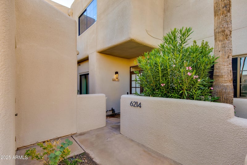 6214 30th Pl, Phoenix, AZ 85016