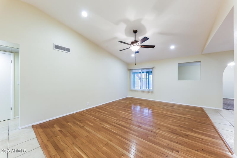 6215 W Carol Ann Way, Glendale, AZ 85306