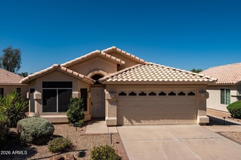 6215 Pontiac Dr, Glendale, AZ 85308