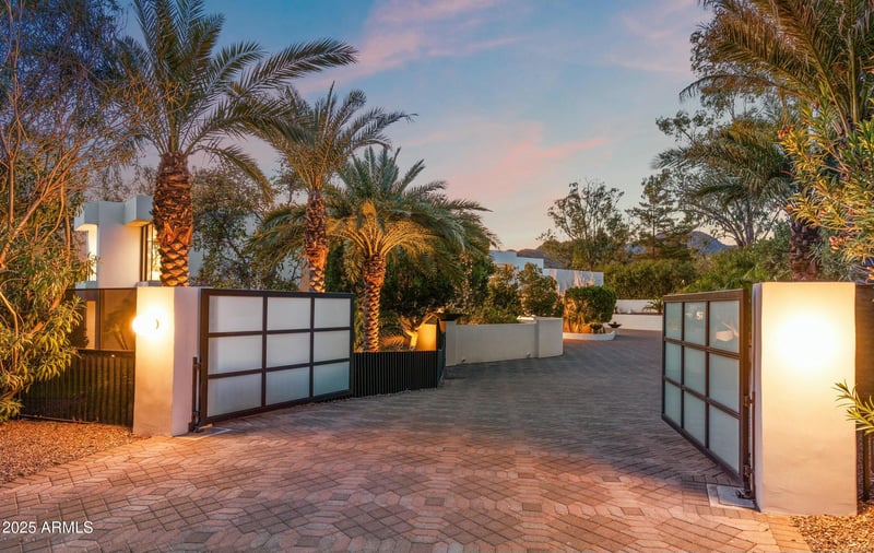 6216 38th Pl, Paradise Valley, AZ 85253