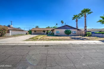 6217 Medlock Dr, Glendale, AZ 85301