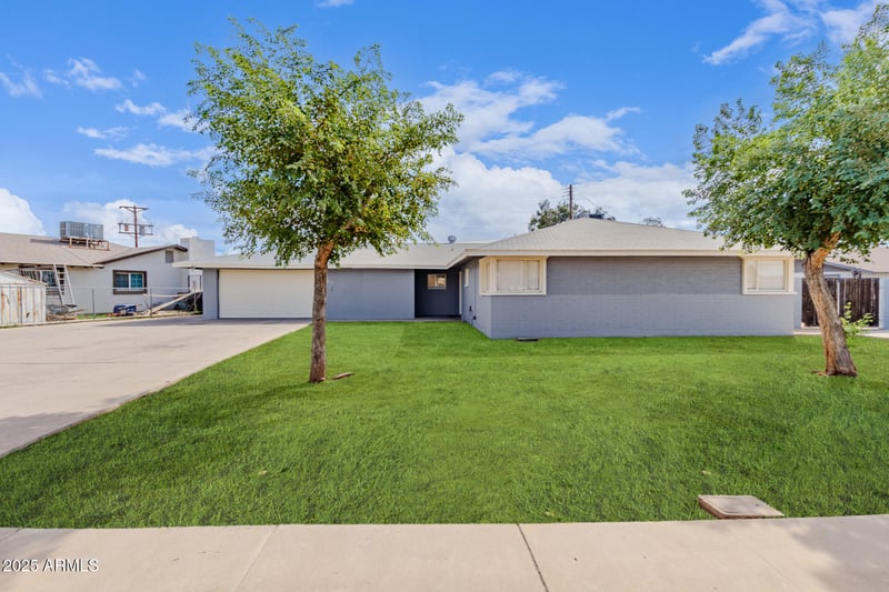 6217 W Fairmount Ave, Phoenix, AZ 85033