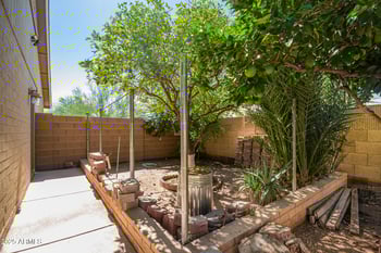 6218 Surrey Ave, Glendale, AZ 85304