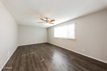 6218 Wolf St, Phoenix, AZ 85033