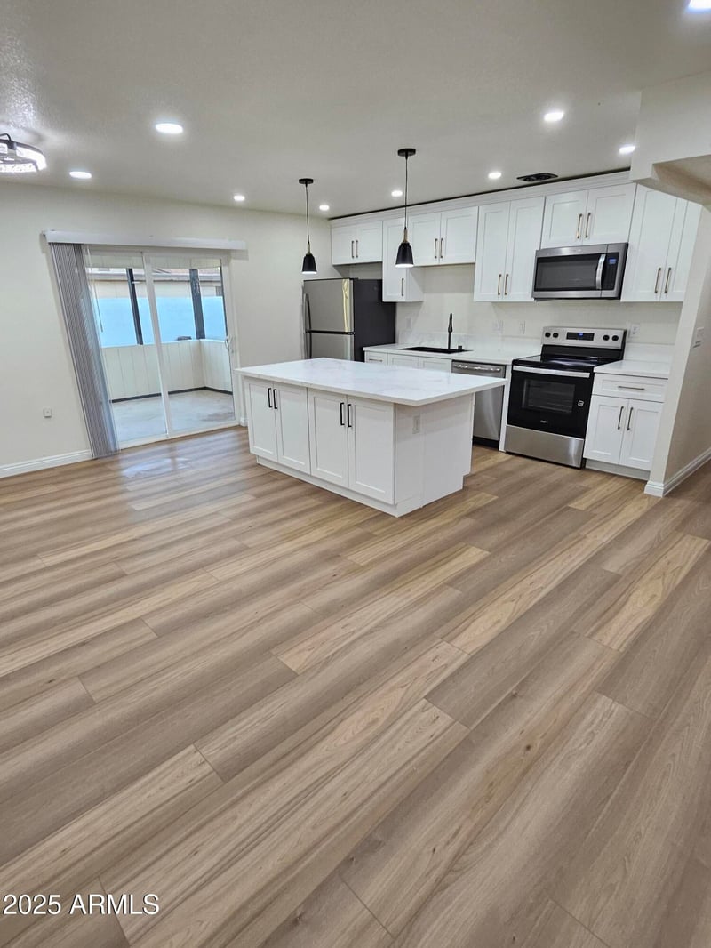 6219 Citrus Way, Glendale, AZ 85301