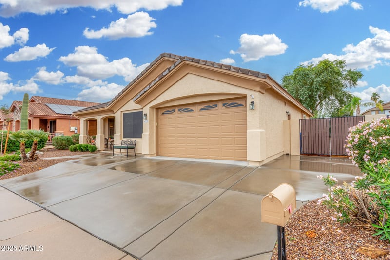 6219 Mallory St, Mesa, AZ 85215