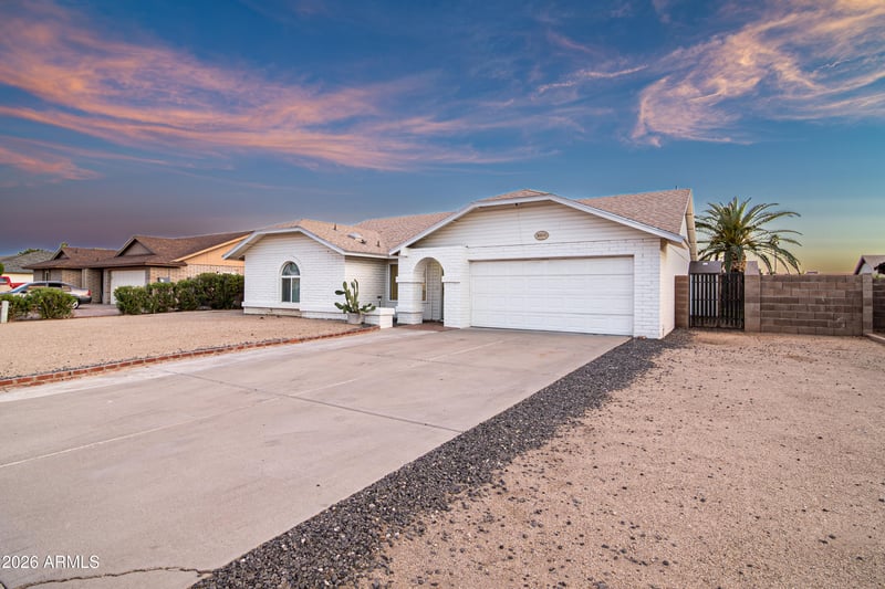 6219 Cholla St, Glendale, AZ 85304