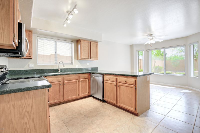 622 N El Dorado Dr, Gilbert, AZ 85233
