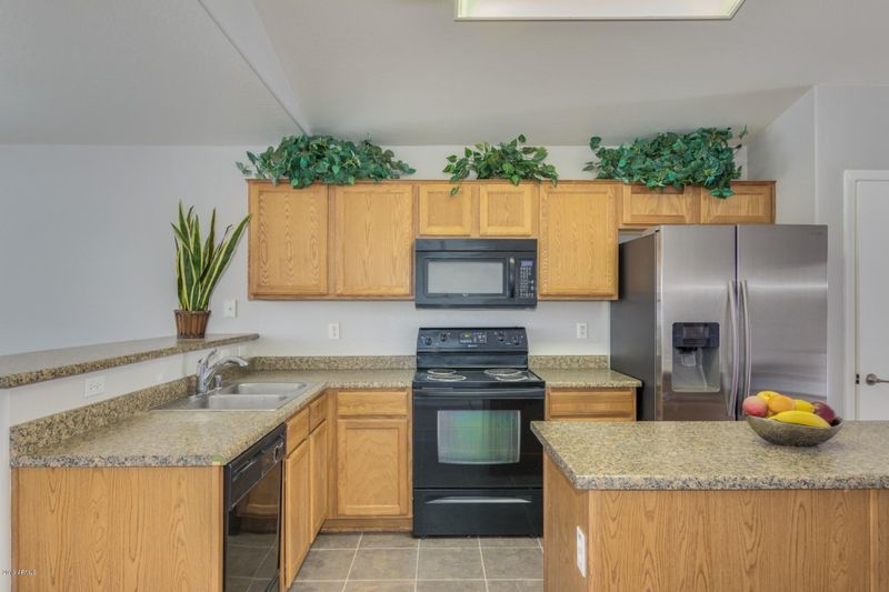 6220 S 20th Glen, Phoenix, AZ 85041