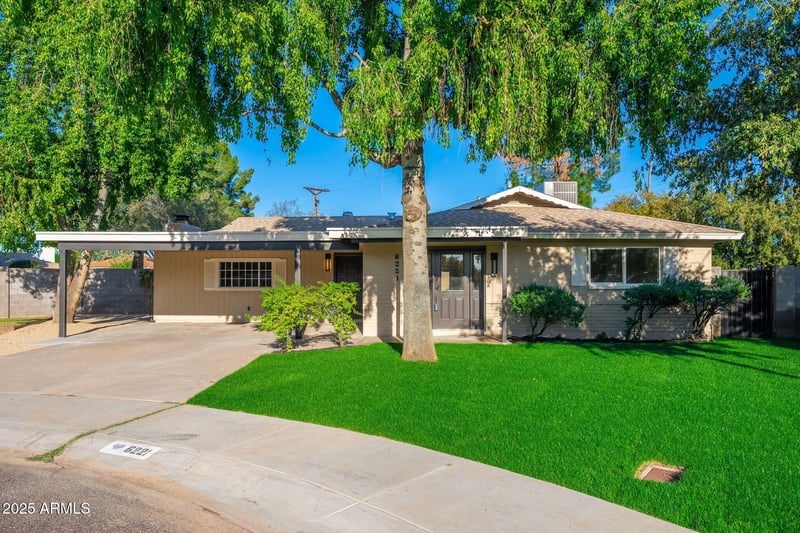 6221 20th Ln, Phoenix, AZ 85015