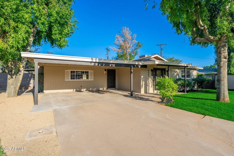 6221 20th Ln, Phoenix, AZ 85015