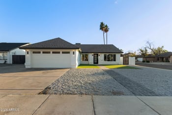 6221 Comet Ave, Glendale, AZ 85302