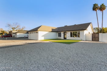 6221 Comet Ave, Glendale, AZ 85302