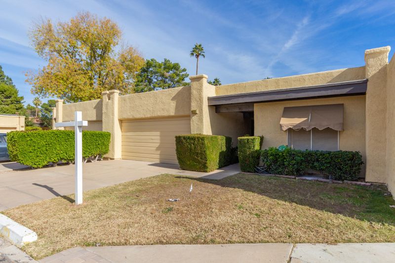 6221 N 22nd Dr, Phoenix, AZ 85015
