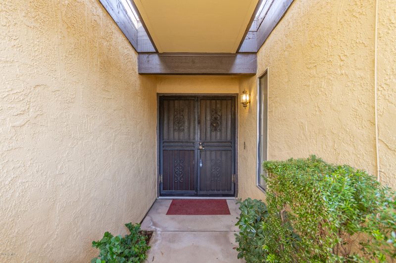 6221 N 22nd Dr, Phoenix, AZ 85015