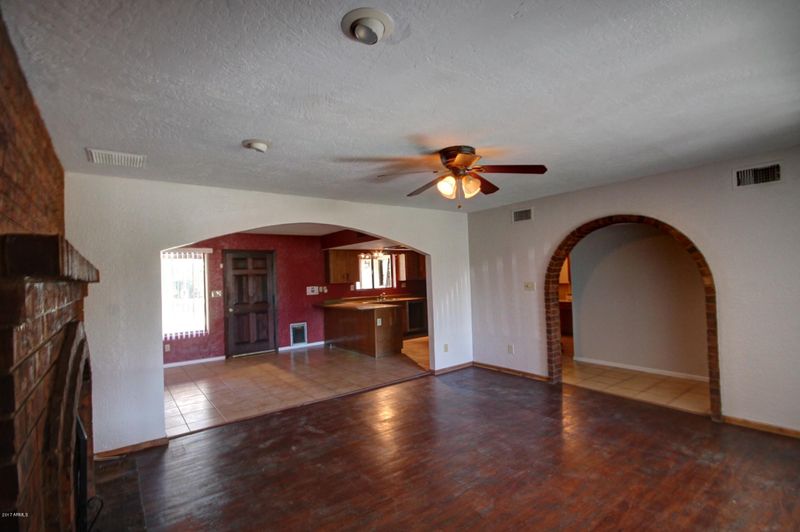 6221 N 23rd Ave, Phoenix, AZ 85015