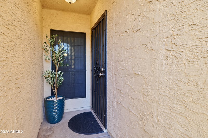 6223 12th St #11, Phoenix, AZ 85014