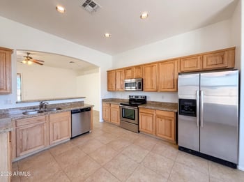 6223 Cottonfields Ln, Laveen, AZ 85339