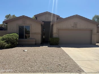 6223 W Wikieup Ln, Glendale, AZ 85308