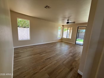 6223 W Wikieup Ln, Glendale, AZ 85308