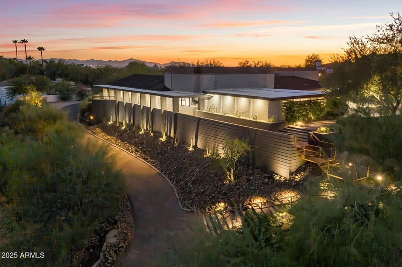 6224 38th St, Paradise Valley, AZ 85253