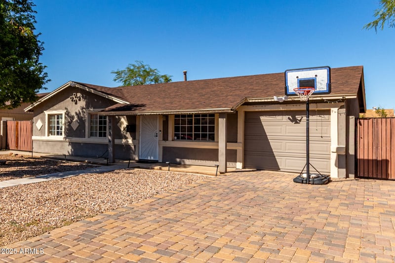 6224 Berkeley Rd, Phoenix, AZ 85035