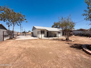 6224 20th St, Phoenix, AZ 85042