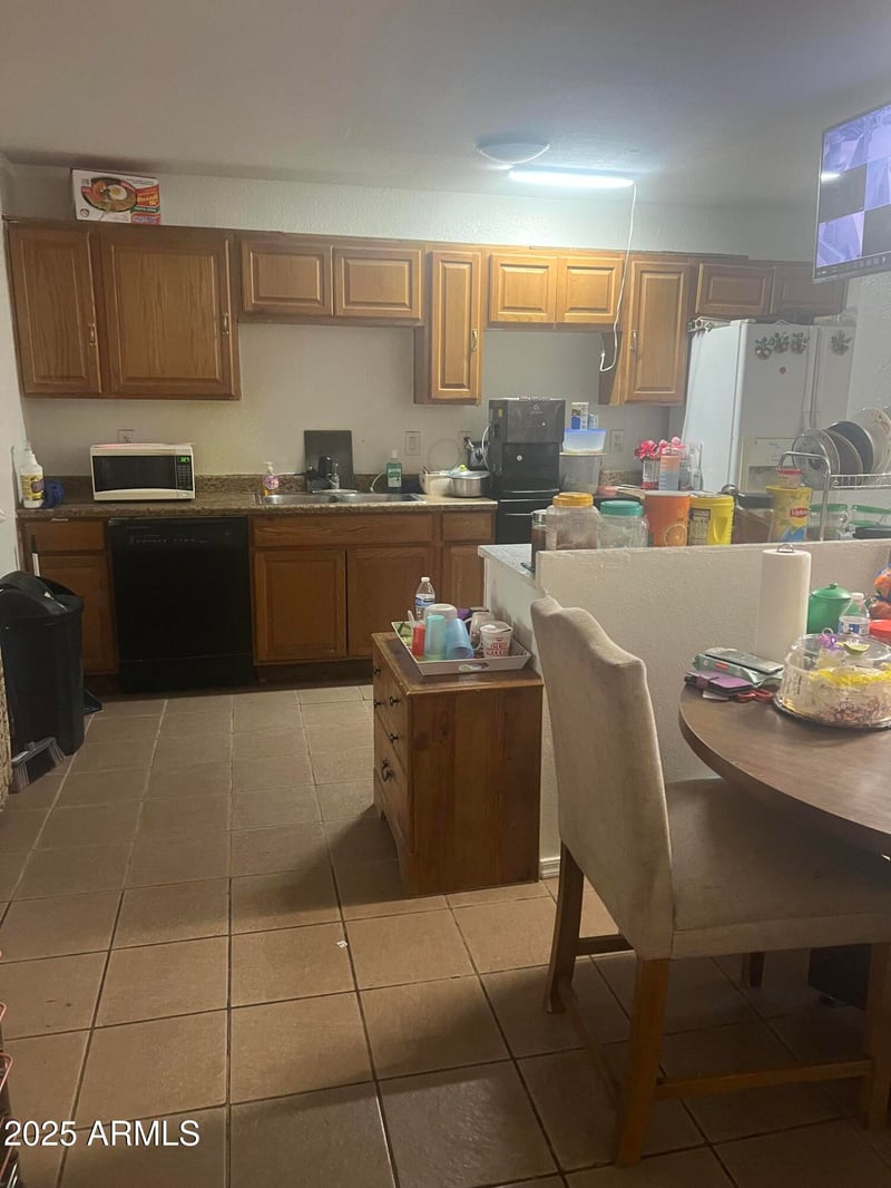 6226 Citrus Way, Glendale, AZ 85301