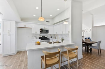 6226 88th Ave, Glendale, AZ 85305
