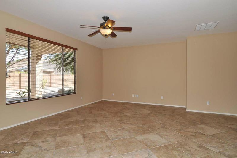 6226 W Spur Dr, Phoenix, AZ 85083