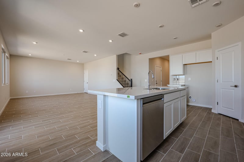 6227 E Crockett Way, San Tan Valley, AZ 85144