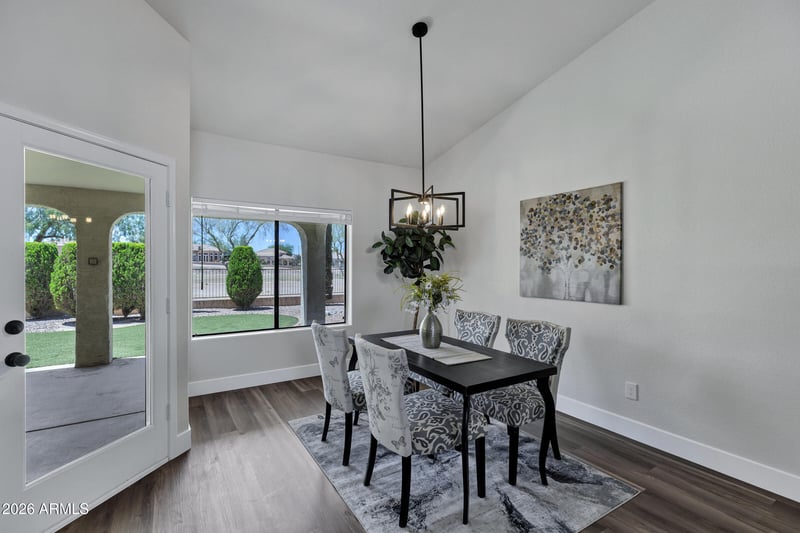 6227 E Star Valley St, Mesa, AZ 85215