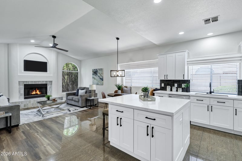 6227 E Star Valley St, Mesa, AZ 85215
