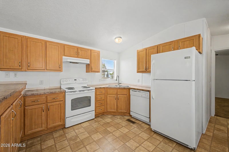 6227 Litchfield Rd #12, Litchfield Park, AZ 85340