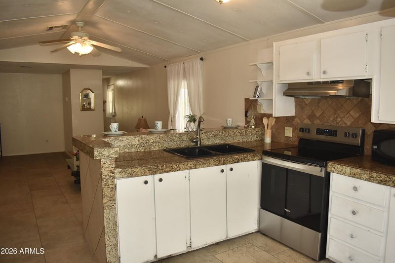 6227 N Litchfield Rd #18, Litchfield Park, AZ 85340
