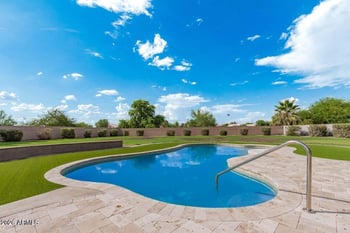 6228 77th Dr, Glendale, AZ 85303