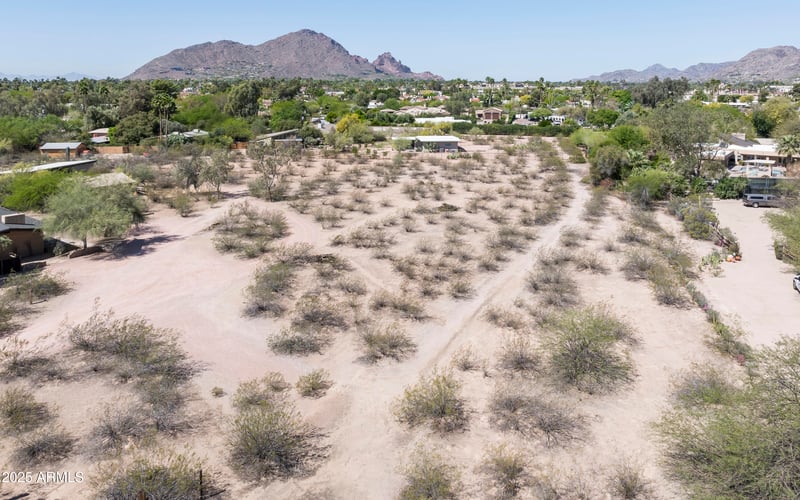 6228 Cattle Track Rd #1, Scottsdale, AZ 85250