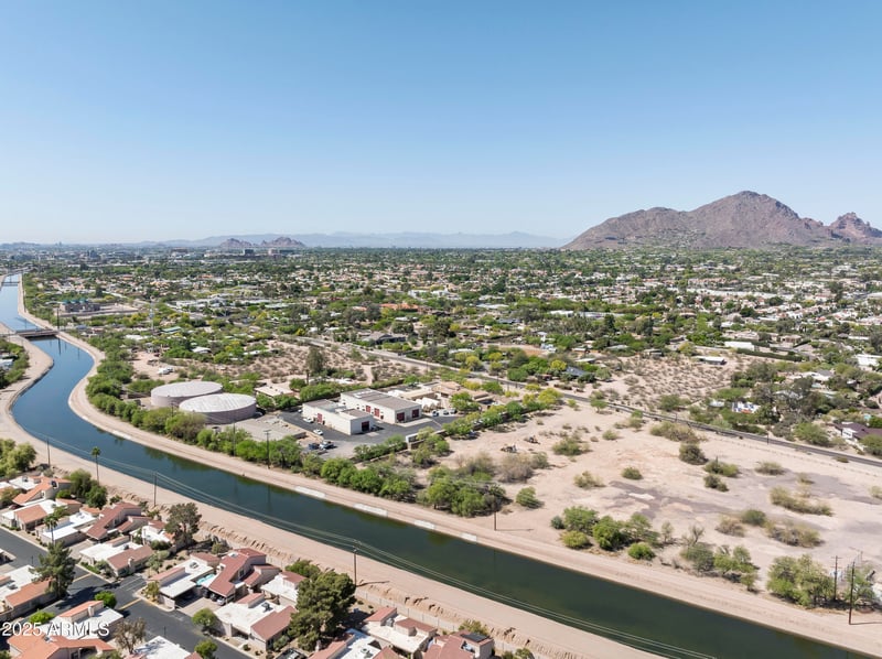 6228 Cattle Track Rd #1, Scottsdale, AZ 85250