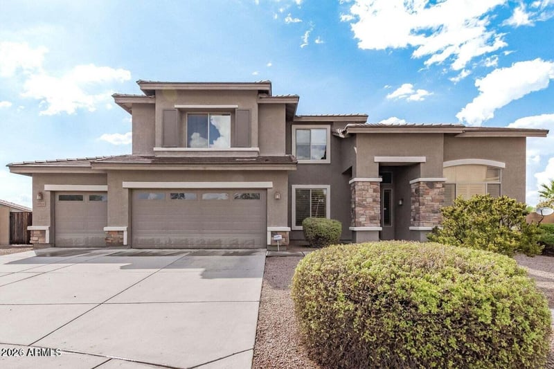 6228 77th Dr, Glendale, AZ 85303