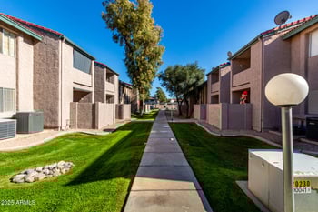 623 Guadalupe Rd #165, Mesa, AZ 85210