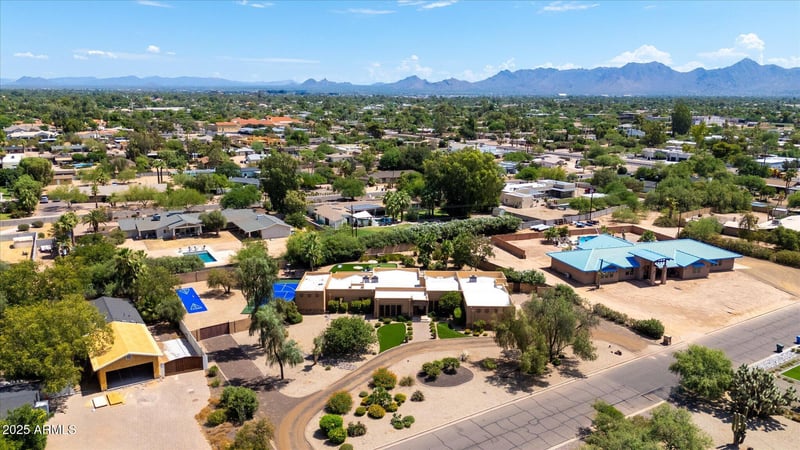 6230 Clinton St, Scottsdale, AZ 85254