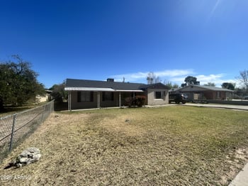 6231 47th Dr, Glendale, AZ 85301