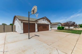 6232 88th Ave, Glendale, AZ 85305